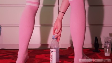 Amatőr fiatal lány anális masztija Thumb