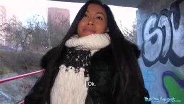 Kínai prosti a wcben dug Thumb