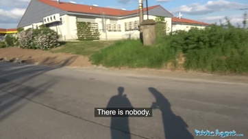 Fiatal stoppos tini ribanc pénzért kupakol Thumb