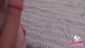 Dögös sunci félrebaszik és teleélvezik a pináját Thumb