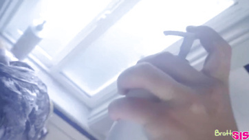 Szeximádó mostoha húg fordítva ugrálja meg a lompost Thumb