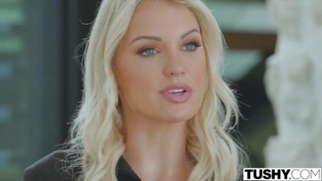 Rámászott az üzletfél bazinagy péniszére a faszéhes ingatlanközvetítő leányzó Thumb