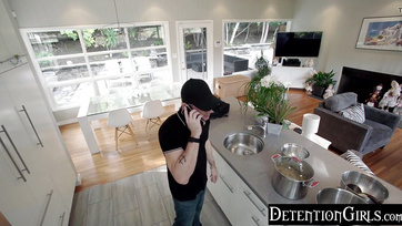 Mostohahúg és a bájos barátnői leteperték a mázlis srácot Thumb