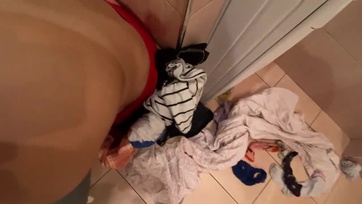 Beragadtam a kosárba, erre a mostohatestvérem letépte a cicanacim és megkefélte a pinám Thumb