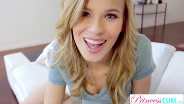 Nem engedte a kis szajha hogy kivegyem a cerkám úgyhogy belespricceltem a puncikájába Thumb