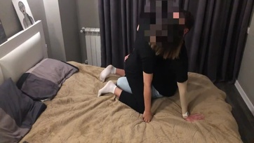 Egy kis csőrözés után lecumiztattam és kegyetlenül lebasztam a lányt a buliban Thumb