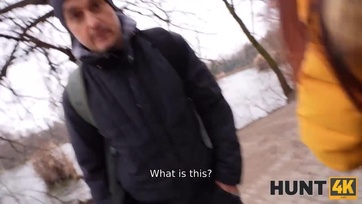 Hazaballagott a fiúval a gyönyörű magyarországból való cicus és megmutogatta neki a megborotvált puniját Thumb