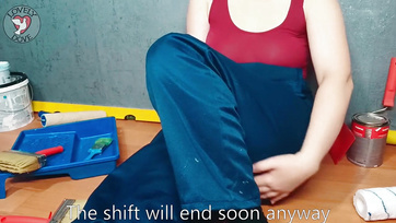 Azzal onanizált amit lelt a beindult nagycsöcsű amatőr tini leányzó Thumb