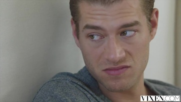 Csevej közben egymásra indult a kívánnivaló tini cicus és a lófaszú mostoha bátyusa Thumb