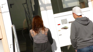 Hazaszállította a szexis bajor picsát a fiúcska és vadul megbaszarintotta Thumb