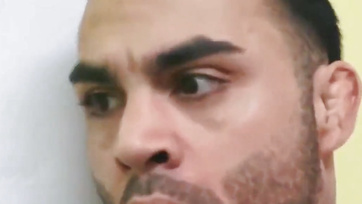 Lerohanta a fószert a belevaló kis picsa hogy durván megfúrassa valakivel a pinácskáját Thumb