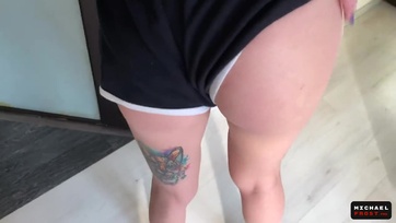 A mostoha nővérkém szemrevaló kis seggétől azonnal bemerevedett a brokim egyszóval bevertem neki Thumb