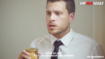 Beszállt harmadiknak a csábos szöszke hazai lány a bohó házaspárhoz Thumb