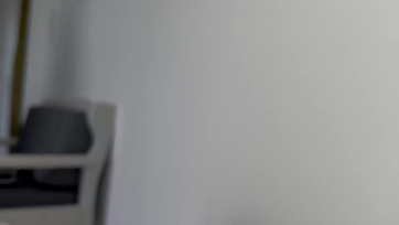 Megosztotta a szálloda szobáját a nagy seggű mostoha hugijával a nagyfaszú fiú Thumb