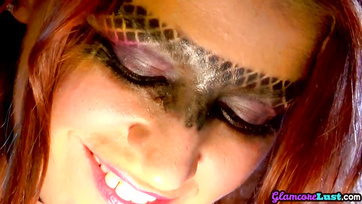 Egy orbitálisat élvezett pattogás közben a bula majd doggy-ban folytatták tovább Thumb