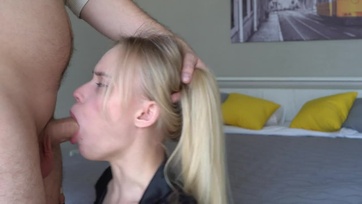 Rácuppant a házas hapsira a harisnyatartós ingatlanközvetítő bula és beeresztette az ánuszkájába Thumb