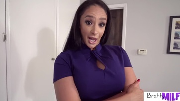 Megdöngethettem a mostoha anyám szaftos sunáját miután ráeszméltem hogy lóvátette az apumat Thumb