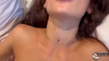 Még szunyált a filigrán fehér sunácska mikor a sötétbőrű hapsi bedugta a giganagy dákóját a nunájába Thumb